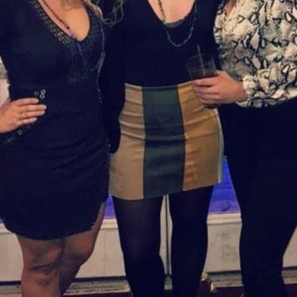 Abbeline Faux Suede Mini Skirt - Picture 10 of 10